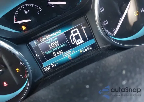 2017 Buick Envision Essence z USA, uszkodzony, nr VIN LRBFXBSAXHD145248